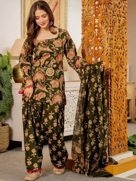 Women Floral Printed Regular Pure Cotton Kurta with Patiala &amp;amp; With Dupatta