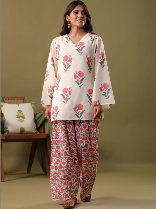 Women Floral Printed Regular Pure Cotton Kurta with Palazzos &amp;amp; With Dupatta