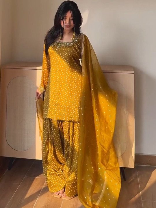 Women Ethnic Motifs Printed Regular Gotta Patti Kurta with Patiala &amp;amp; With Dupatta