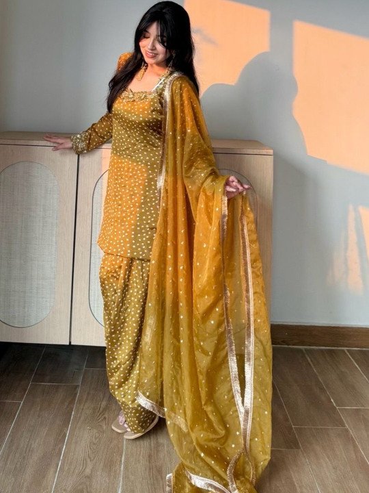 Women Ethnic Motifs Printed Regular Gotta Patti Kurta with Patiala &amp;amp; With Dupatta