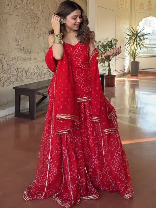 Women Leheriya Printed Regular Kurti with Sharara &amp;amp; With Dupatta