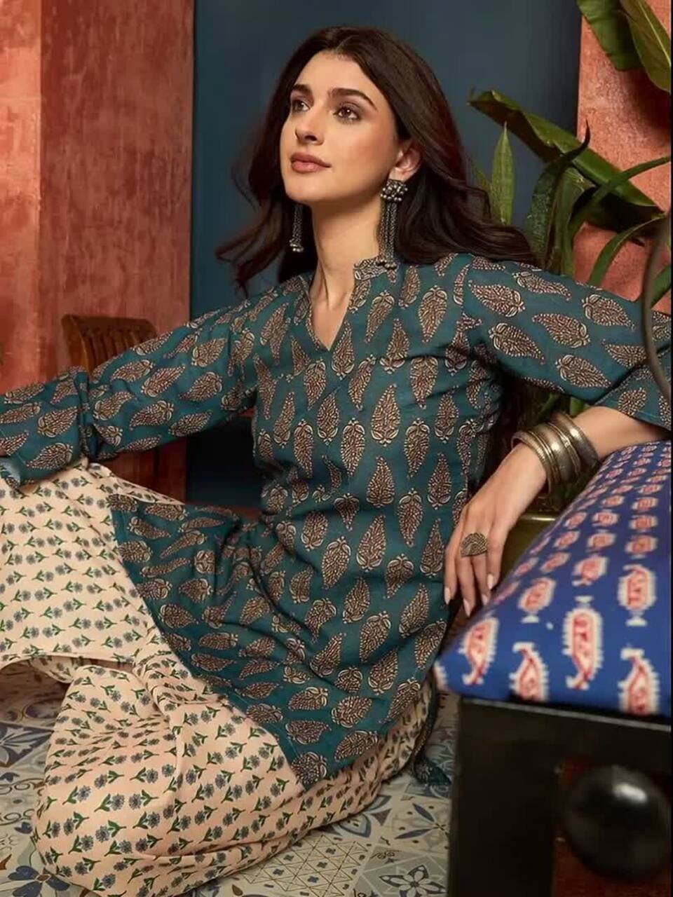 Women Linen Floral Print Summer Wear Short Kurti With Farshi Salwar Set