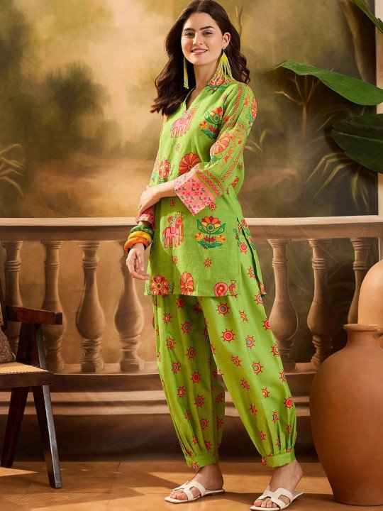 Women Linen Printed Short Kurti With Farshi Salwar Set