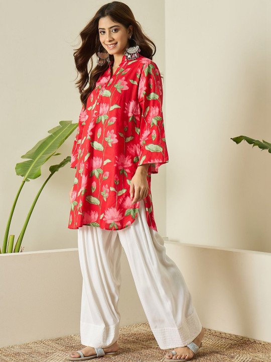 Women Floral Printed Regular Pure Cotton Kurta with Patiala