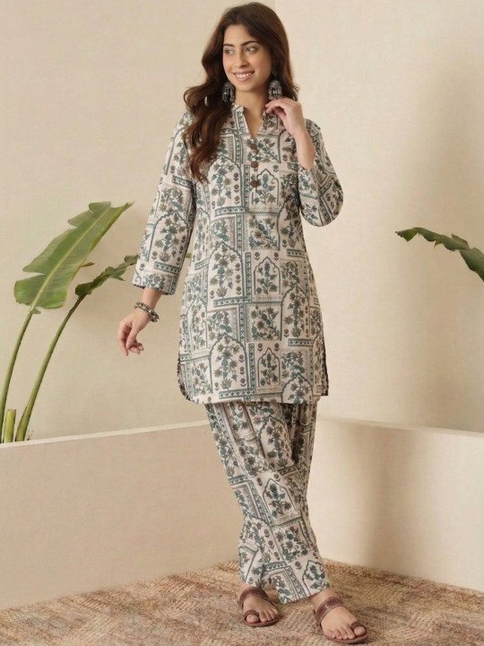 Women Ethnic Motifs Printed Regular Kurta with Patiala