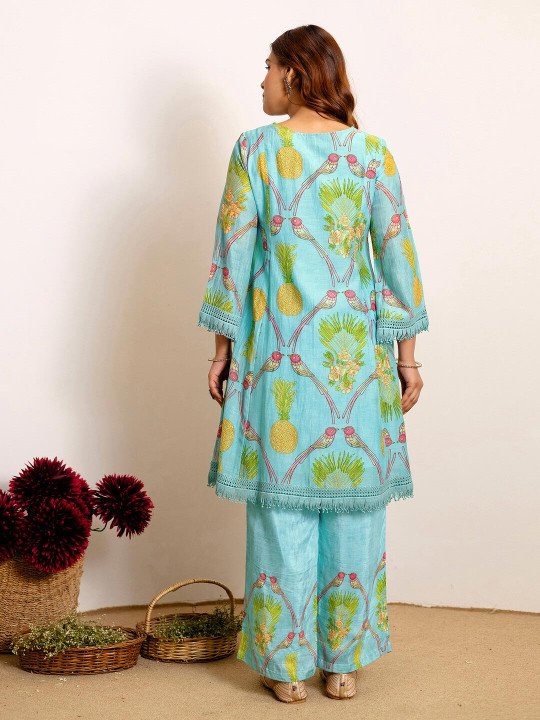 Women Ethnic Motifs Printed Regular Kurta with Trousers