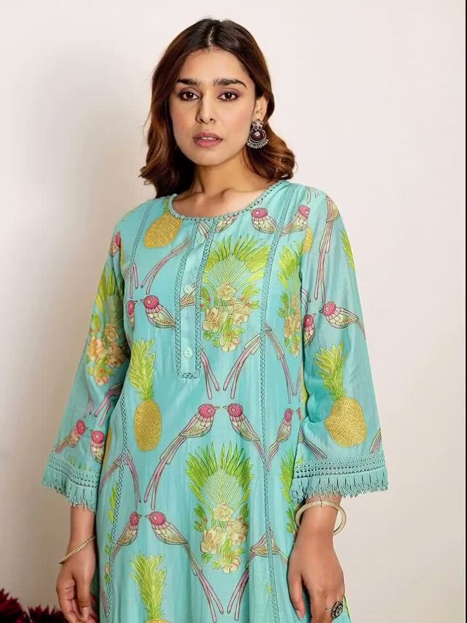 Women Ethnic Motifs Printed Regular Kurta with Trousers