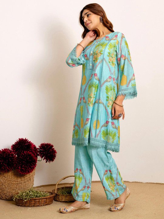 Women Ethnic Motifs Printed Regular Kurta with Trousers