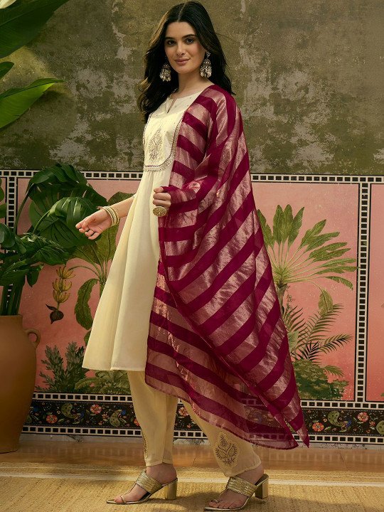 Embroidered Round Neck Kurta &amp;amp; Patiala With Dupatta