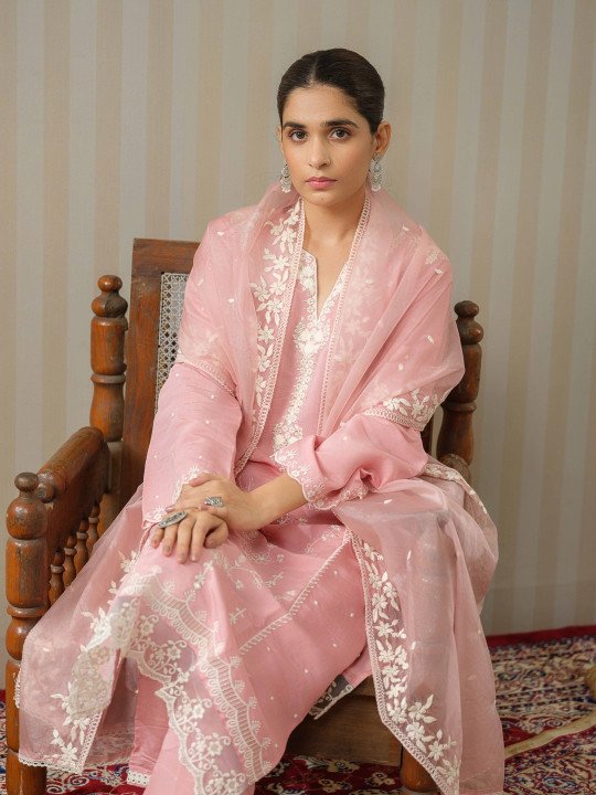 Ethnic Motifs Embroidered Straight Kurta With Trousers &amp;amp; Dupatta