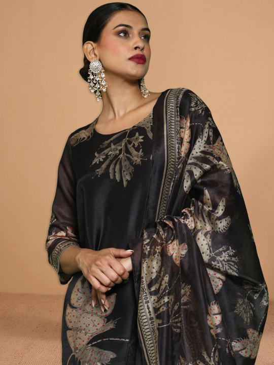 Women Printed Kurta Set