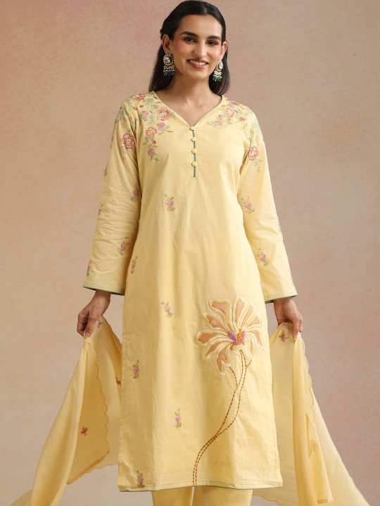 Women Floral Embroidered Regular Thread Work Pure Cotton Kurta with Trousers &amp;amp; With Dupatta