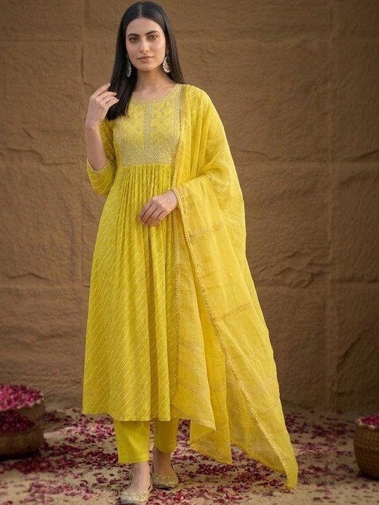 Women Ethnic Motifs Printed Empire Thread Work Kurta with Trousers &amp;amp; With Dupatta