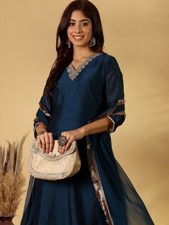 Floral Yoke Design Zari V-Neck Straight Kurta With Trousers And Dupatta
