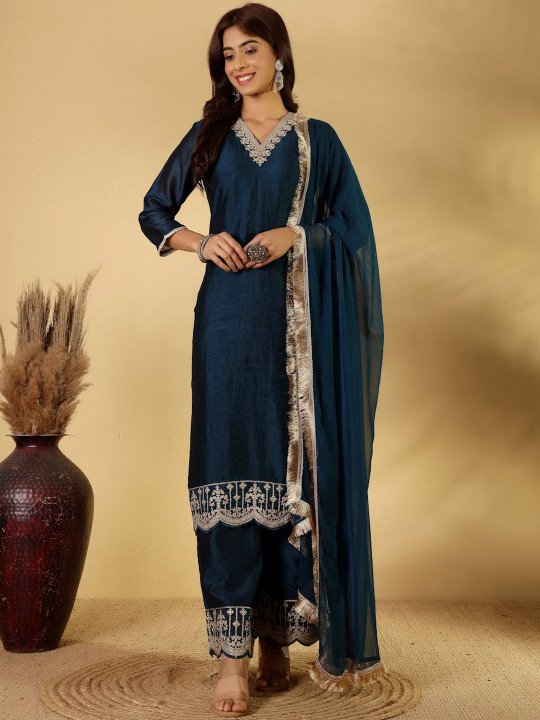 Floral Yoke Design Zari V-Neck Straight Kurta With Trousers And Dupatta