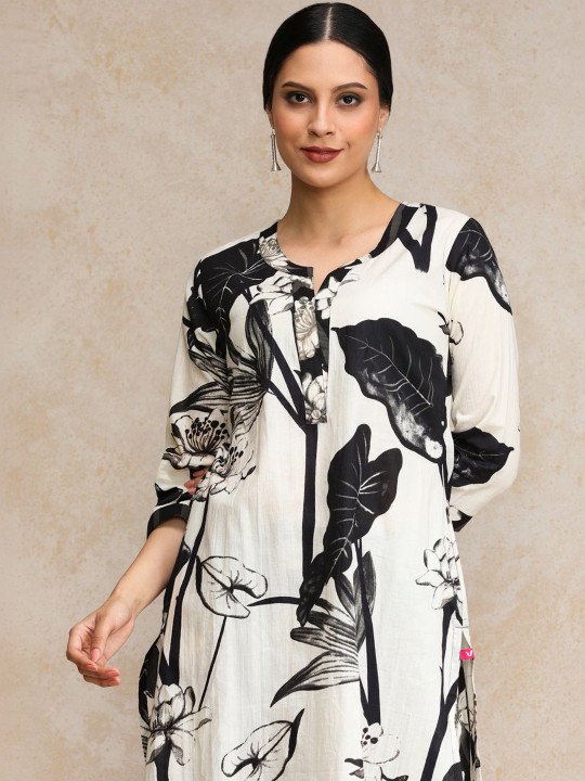 Printed Pure Cotton Round Neck Kurta Sets