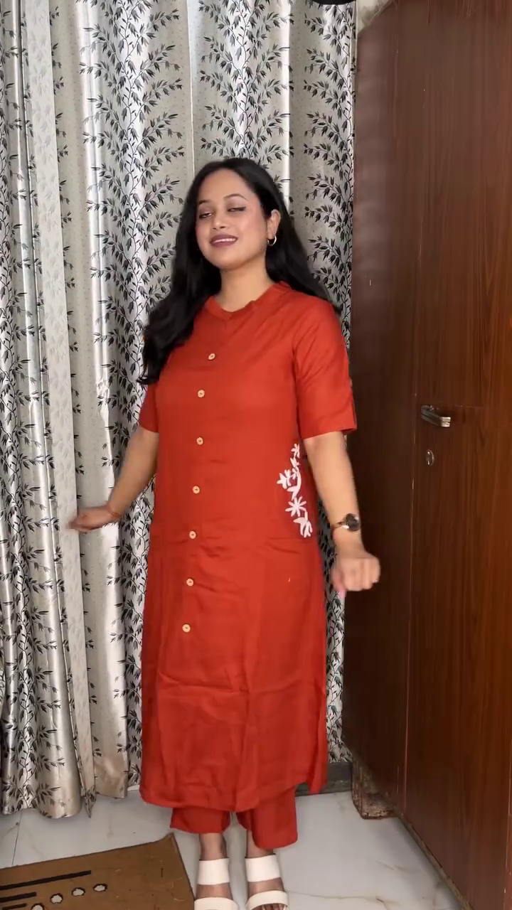Women Solid Kurta with Trousers