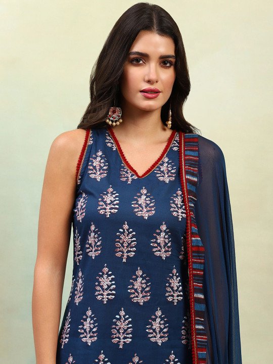 Ethnic Motifs Printed V-Neck Sleeveless Pure Cotton Kurta with Palazzo &amp;amp; Dupatta