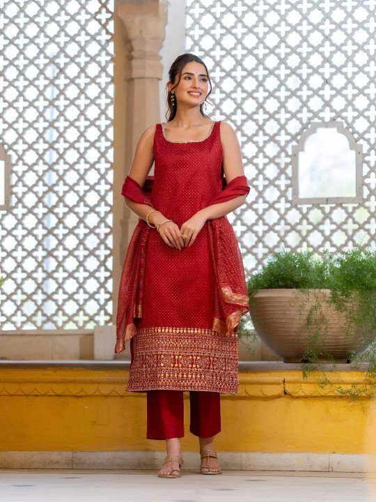 Women Ethnic Motifs Embroidered Square Neck Straight Kurta with Trousers &amp;amp; Dupatta